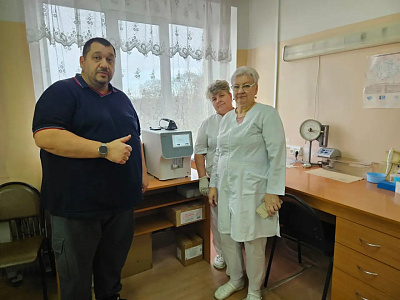 Четыре анализатора для Клинцовской ЦГБ - новости ГК Диакон